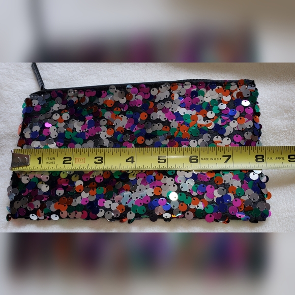 NEW MAC Cosmetics Shiny Pretty Things Sequin Makeup Bag Pouch Clutch Travel - Picture 6 of 12